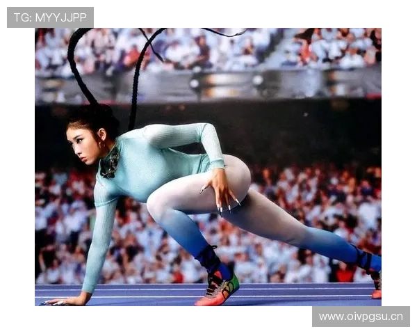 吴艳妮训练完还得自己打扫器材室？感觉不像明星啊这日常…